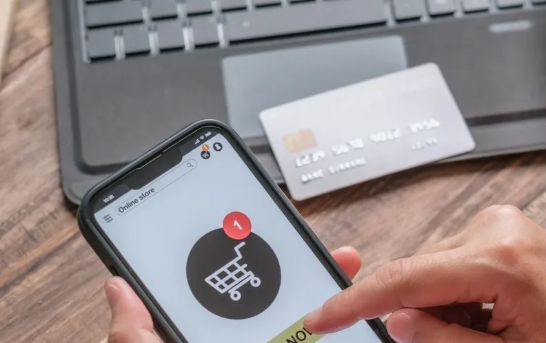 Jak sprawdzić wiarygodność sklepu meblowego internetowego przed zakupem?